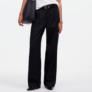 Madewell Petite Slouchy Straight Pants in Drapey Twill Black size 12P